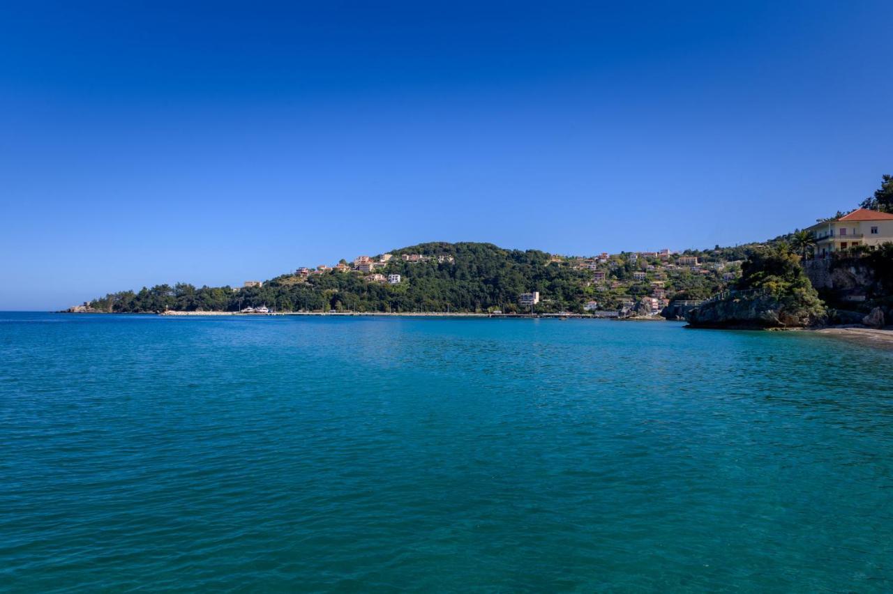 BigBlue luxury apartments Poros  Extérieur photo
