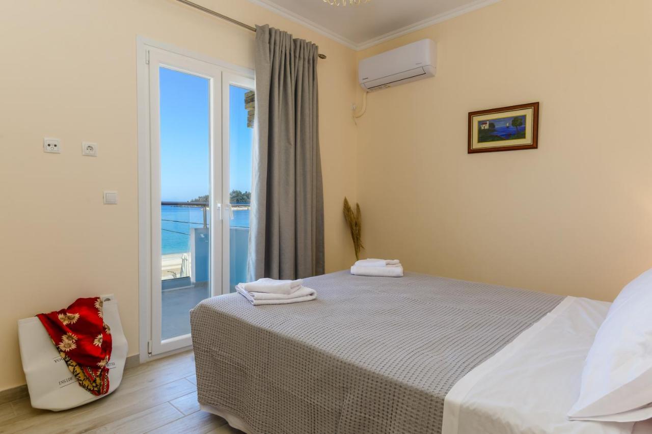 BigBlue luxury apartments Poros  Extérieur photo